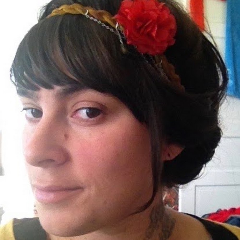 Meet your Posher, Jillian